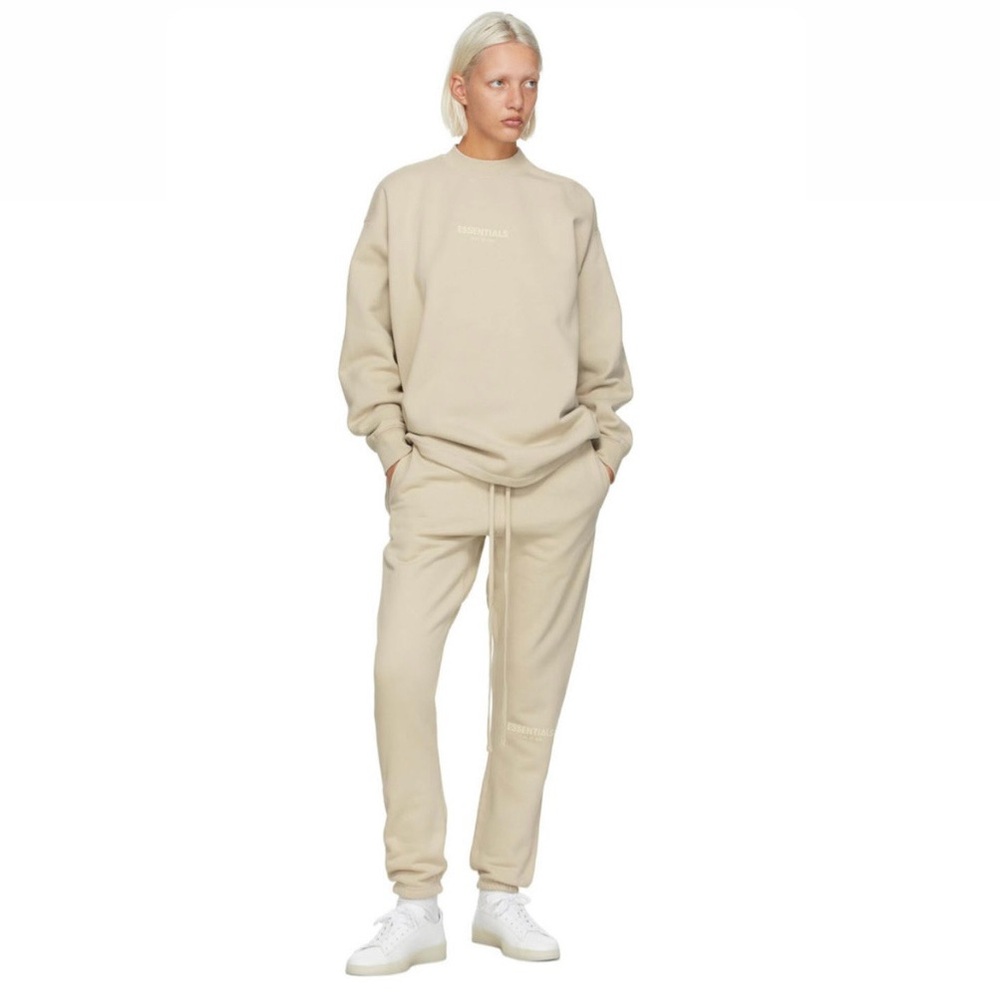 ESSENTIALS RELAXED CREWNECK SWEATSHIRT-WHEAT
